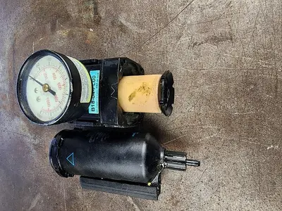 USED WILKERSON B18-04-FL00