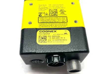 USED COGNEX DATAMAN FIXED MOUNT BARCODE READER 825-0400-1R W/ 820-0290-1R