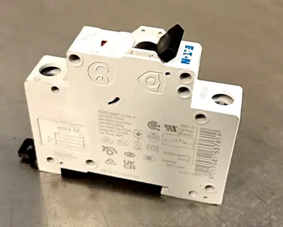 Eaton FAZ-C10/1- NA-SP XEffect 609472 A Moeller Series ((BIN 3.5.2)