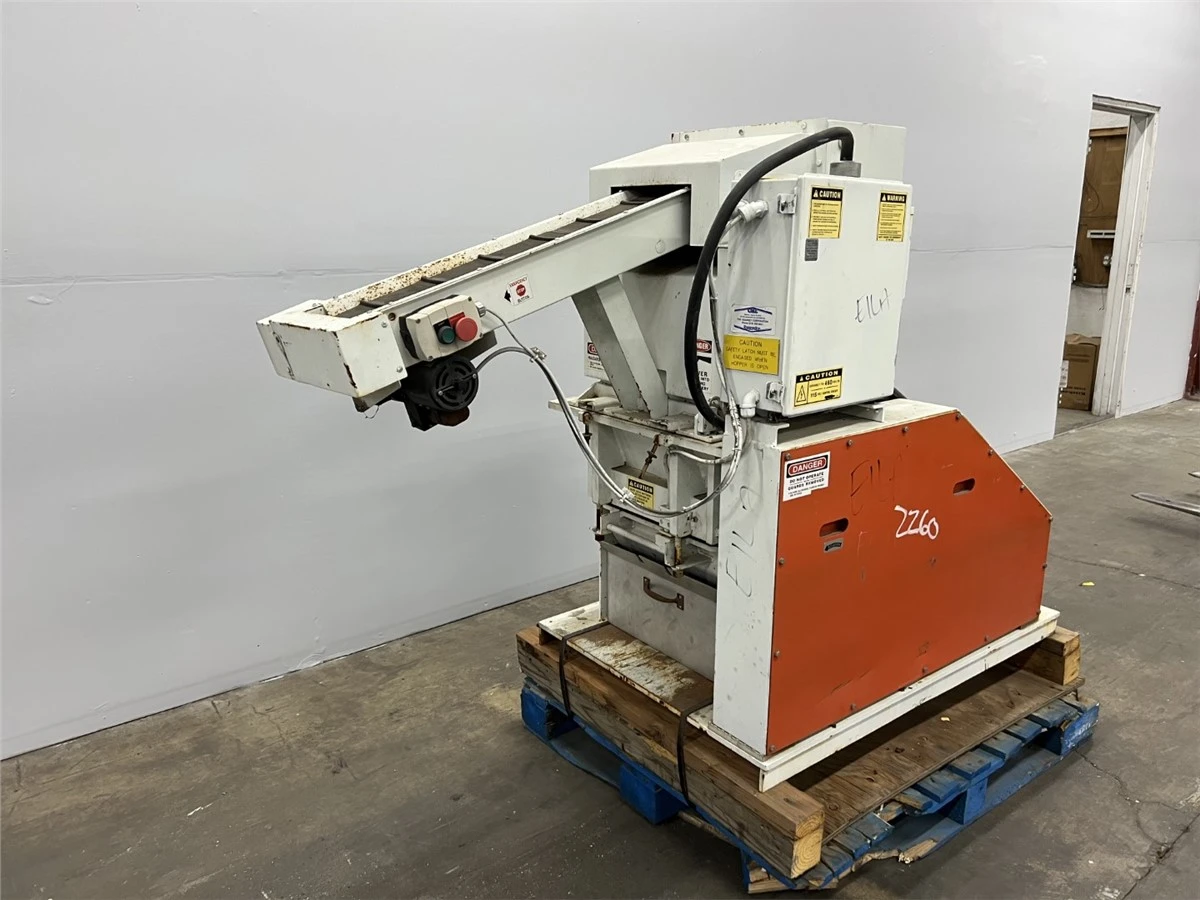 12" x 16" Whitaker Granulator With Belt Conveyor