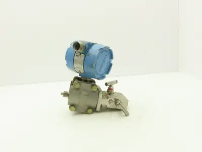 Rosemount M-618SCT316SS 1151GP6E22B1DF Pressure Transmitter 45VDC 100PSI & Valve