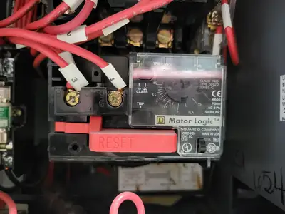 USED SQUARE D MODEL 6