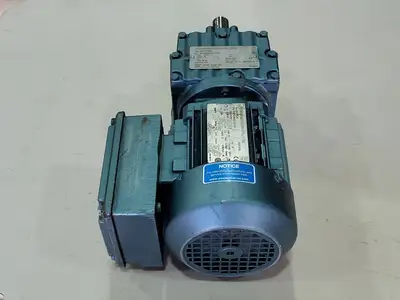 USED SEW-EURODRIVE R24DT71D4