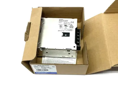 USED OMRON COVERED POWER SUPPLY INPUT 100 TO 240 VAC, OUTPUT 24V 0.65A