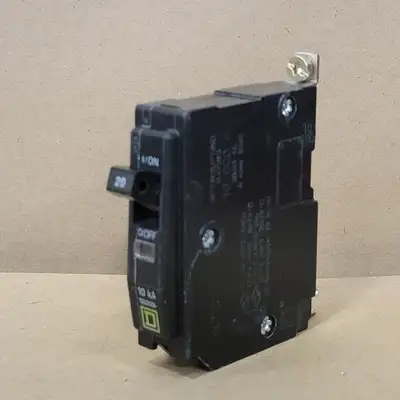 USED SQUARE D QOB120