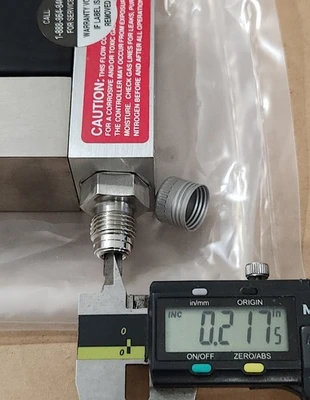 NEW Unit Instruments UFC-1100A
