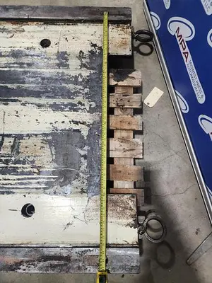 Feeder Mounting Bracket