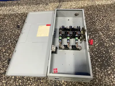 Used GENERAL ELECTRIC TH4324 Disconnects Ohio US | HGR 24 #1311857
