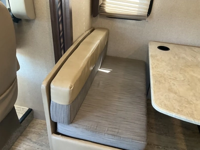 Used 2017 THOR MOTOR 31Z Campers, Caravans, Motorhomes Michigan US | Miedema Asset Management Group #1322363
