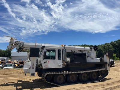 Used 2006 ALTEC D4060 DIGGER DERRICK CRAWLER ALL TERRAIN Crawler Cranes Michigan US | Miedema Asset Management Group #1304392