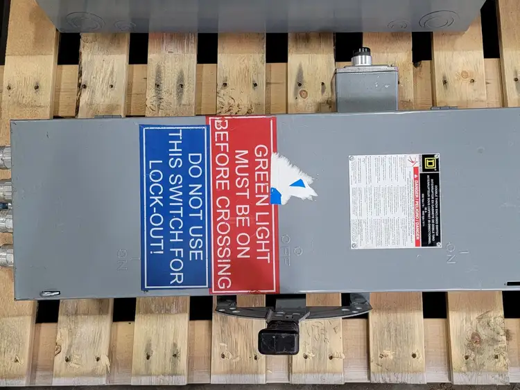 Used SQUARE D DTU361 Switchgears British Columbia CA | Lenmark #243444