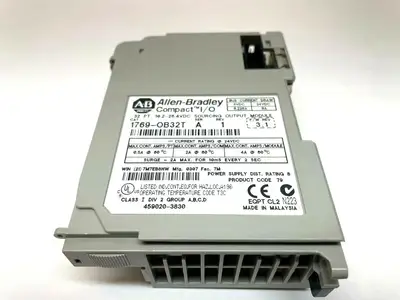 USED ALLEN-BRADLEY 32 PT SOURCING OUTPUT MODULE