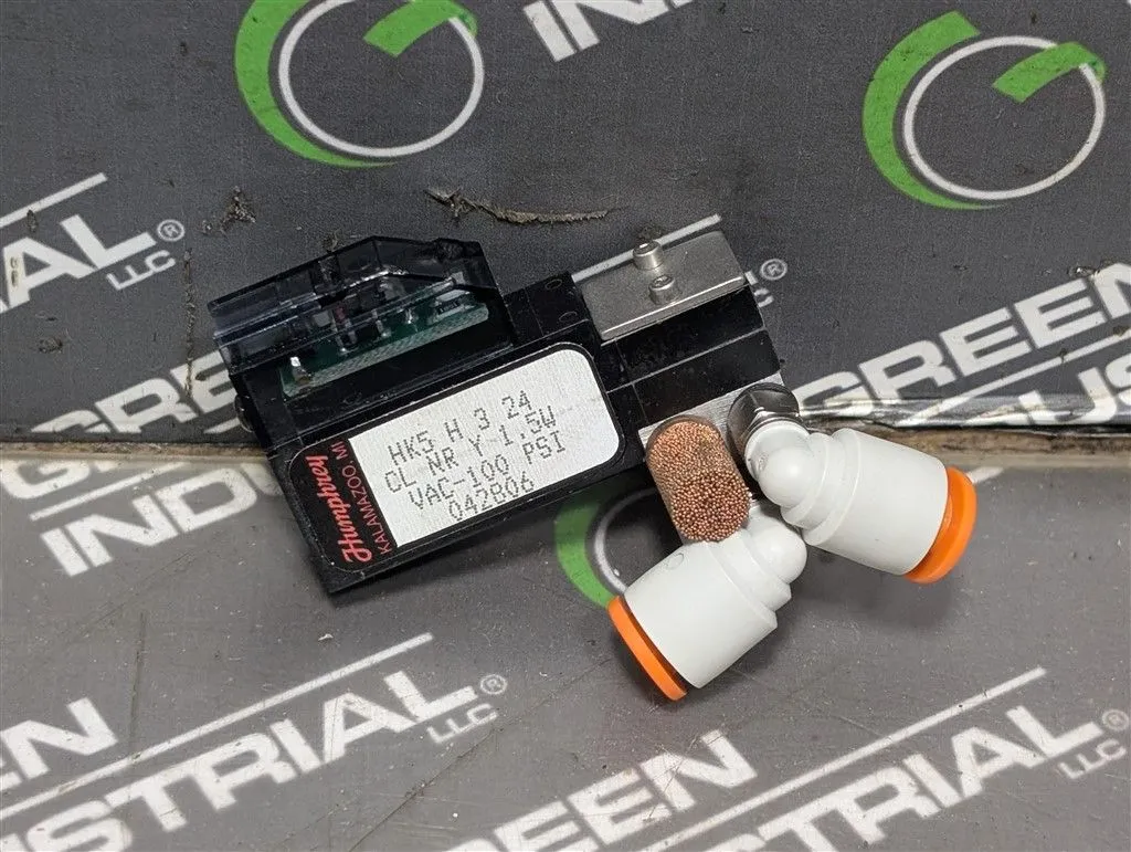 Humphrey HK5H324 CL NR Miniature Solenoid Valve 3 Port 2 Position Used