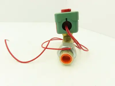 Asco 8266D53V Solenoid Valve 240VAC/60Hz 15.4W 200PSI # 2 And 4 Oil 1/2"NPT