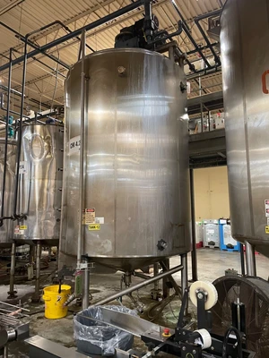 USED Cherry Burrel 4000 Gallon