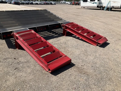2001 Towmaster TG-20 Equipment Trailer Flat Bed Trailer