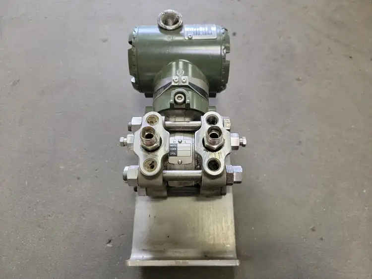 Used YOKOGAWA EJA 110A Valves/Fittings British Columbia CA | Lenmark #258576