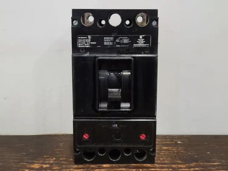 Used WESTINGHOUSE KA2225F Switchgears British Columbia CA | Lenmark #242398