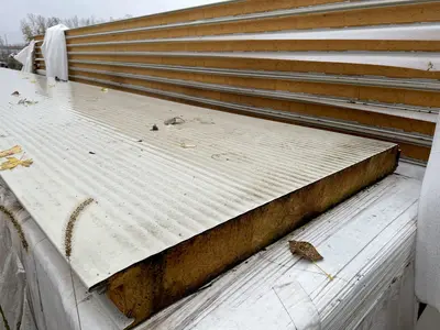 36" CF SERIES-VERTICAL DOUBLE SIDED INSULATED WALL PANELS. STOCK # 1056122