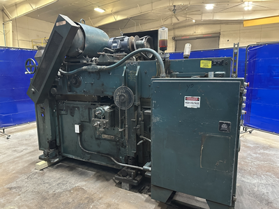 USED OLIVER 2072