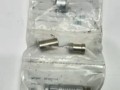 105 A002-600 10.0 | Fischer Connectors  Series 105 Locking Coax Plug 104037 - New