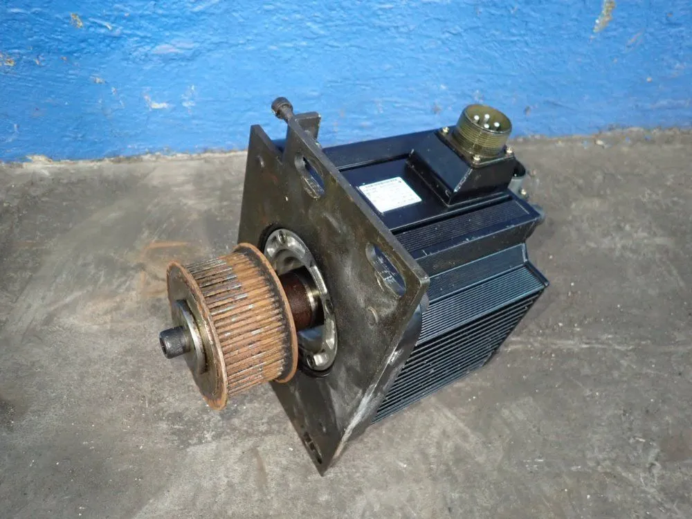 Used YASKAWA SGMG20AABB Servo Motors | HGR 24 #730858