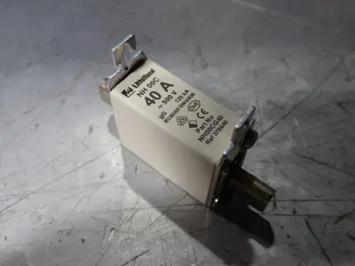 Used LITTELFUSE NH00CG Fuses | HGR 24 #736027