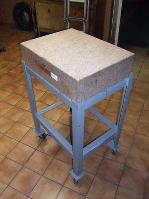 Starrett Crystal Pink Granite Inspection Table - 18" x 24"