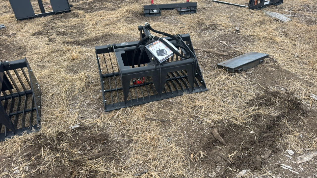 Mini Skid Steer Rock Grapple	Landhonor	2025	Unused	MRB-72-44W