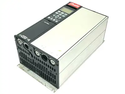 USED DANFOSS DANFOSS VLT5003PT5CN1STR3DLF20A00C0 VLT 5003