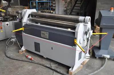 USED FAMAR 1500 X 4 MM CNC