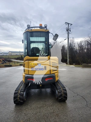 USED 2021 XCMG XE35U