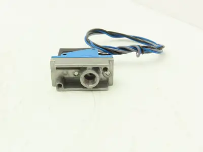 Festo 6484PE PE-1/8-1N-SW Pressure Switch 1/8"