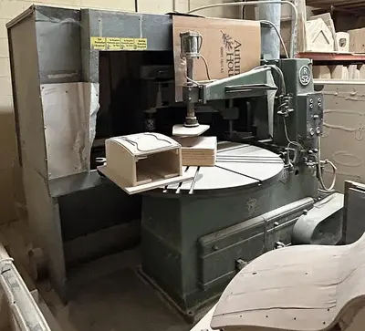 USED RYE R-52 SINGLE-HEAD AUTOMATIC ROTARY SHAPER