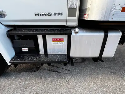 Used 2019 HINO 268 Box trucks Florida US | Truck and Van Outlet #1509125
