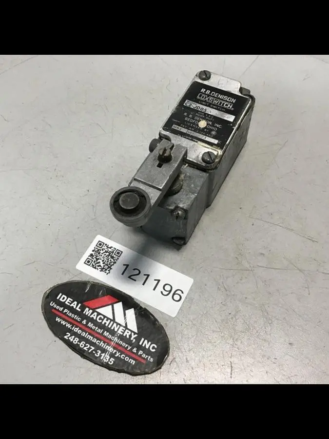 USED RB DENISON CDJD053