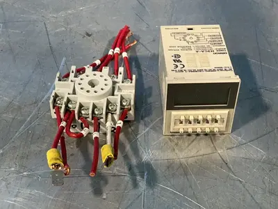 Used OMRON H3CAA Timers Ohio US | HGR 24 #1291899