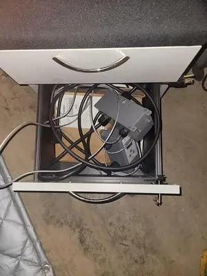 USED CHR 13' X 4'