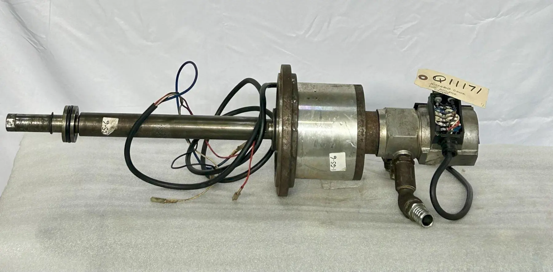 Used 1991 KITAGAWA Y1240RE Chucks, Parts, Tooling