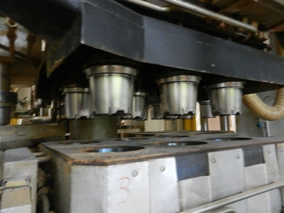 USED LAUFER URA 500 TON FOR COMPOSITE MAT.