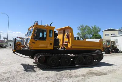 Used 2002 HICO HT10 WT Crawler Carriers & Dumpers Manitoba CA | Conquest Truck & Auto Sales #1421352