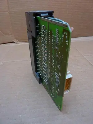 USED ALLEN BRADLEY 1746-IA16 SER A