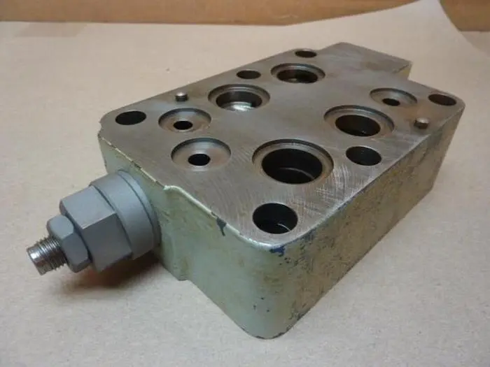 Used MANNESMANN REXROTH 4745802FS2231SV502169 Valves/Fittings Michigan US | Ideal Machinery #597062