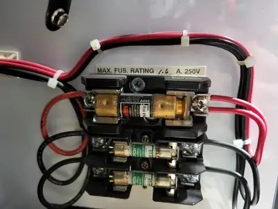 USED SQUARE D MODEL 6