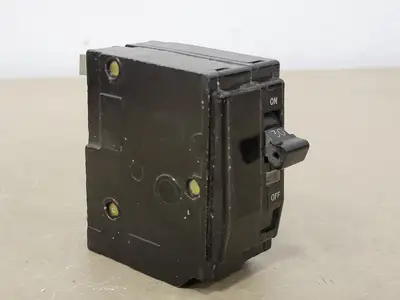 USED SQUARE D QO230