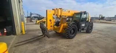 USED 2020 JCB 510-56