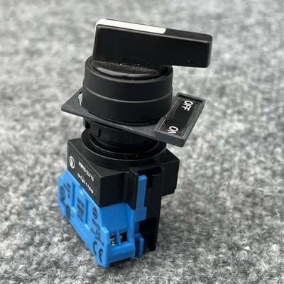 Used IDEC HW1S-2LF10 Relays & Switches California US | Davliegogo LLC #1707348
