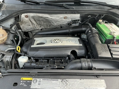 USED 2016 VOLKSWAGEN TIGUAN