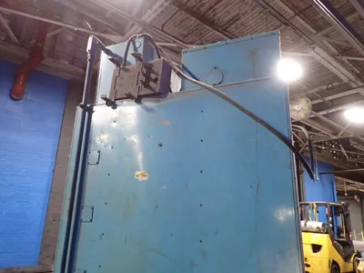 USED YOUNG & BERTKE CO YB753VM