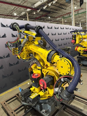 FANUC R‑2000iB/210F Complete with R‑30iB Controller and Leoni Dress Pack USED